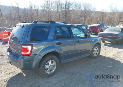 2011 Ford Escape Xlt из США, поврежденный, VIN 1FMCU9DG8BKC03461